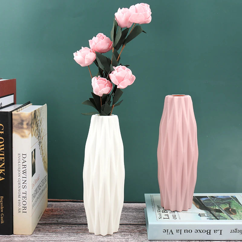 White Diamond Pattern Vase - Durable Imitation Ceramic Flower Pot