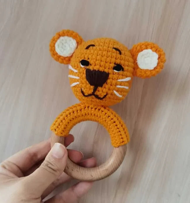 Baby Rattles DIY Crochet Cartoon Lion and Fox Doll Hand Bell Toy