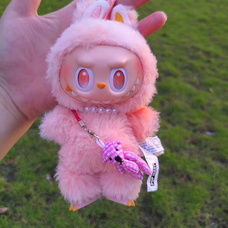 Labubu Clothes - Cute Bear Crossbody Bag and Pearl Necklace Accessories