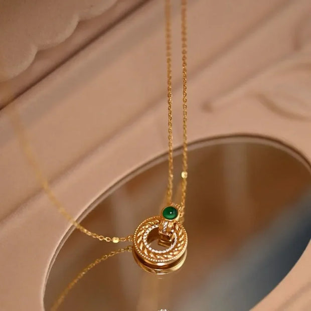 Court style Ancient gold crafts natural green chalcedony light luxury vintage necklace