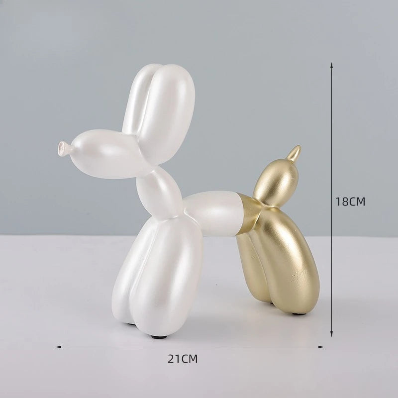 Nordic Living Room Decor - Stylish Figurines and Ornaments for Home and Office