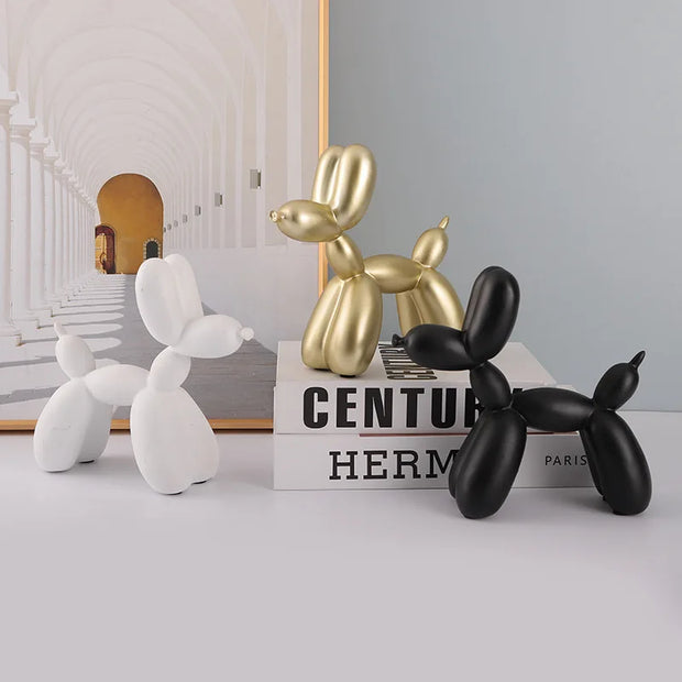 Nordic Living Room Decor - Stylish Figurines and Ornaments for Your Home