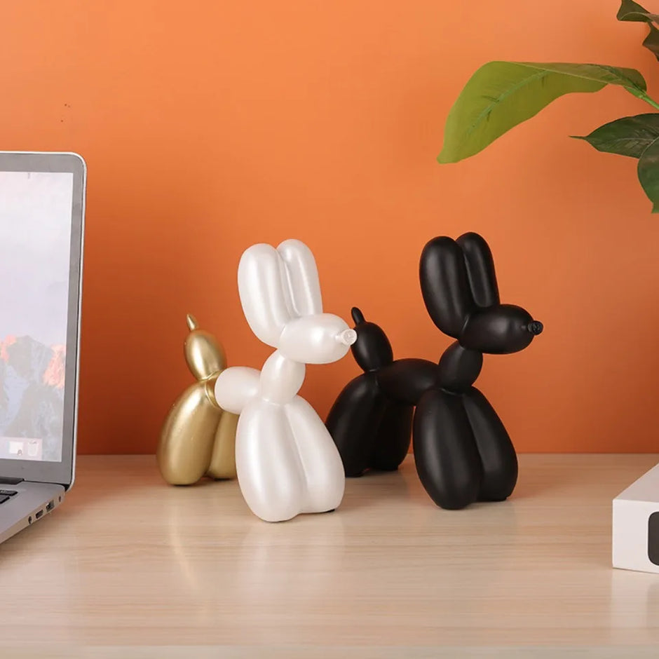 Nordic Living Room Decor - Stylish Figurines and Ornaments for Home and Office