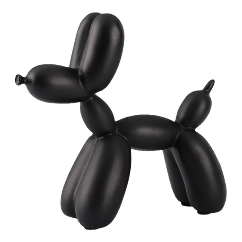 Nordic Living Room Decor - Stylish Figurines and Ornaments for Your Home